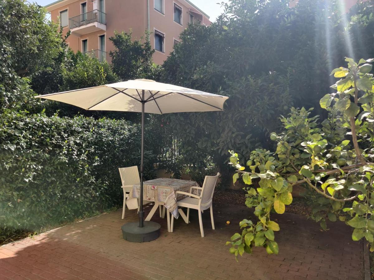 Appartamenti Con Giardino E Posto Auto Per Famiglie فينالي ليغوري المظهر الخارجي الصورة