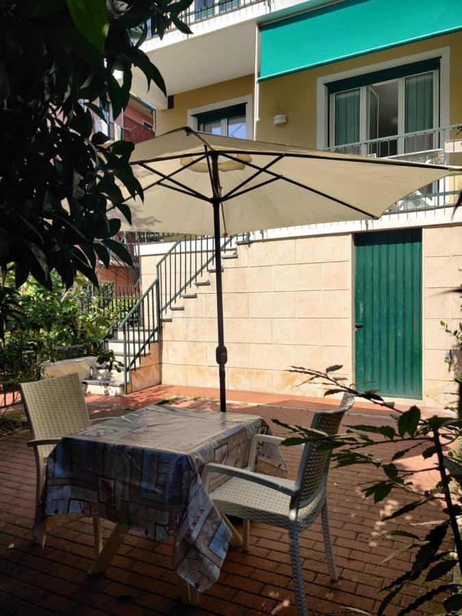 Appartamenti Con Giardino E Posto Auto Per Famiglie فينالي ليغوري المظهر الخارجي الصورة